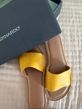 Bernardo Bright Yellow Leather Slide Sandals
